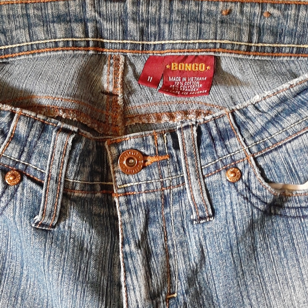 Jeans - Picture 2 of 3